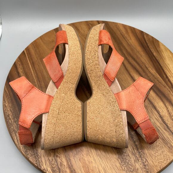 Earth Khaya Kella Sandals Womens Size 10 M Orange Leather Cork Wedge Slingback - Picture 7 of 10